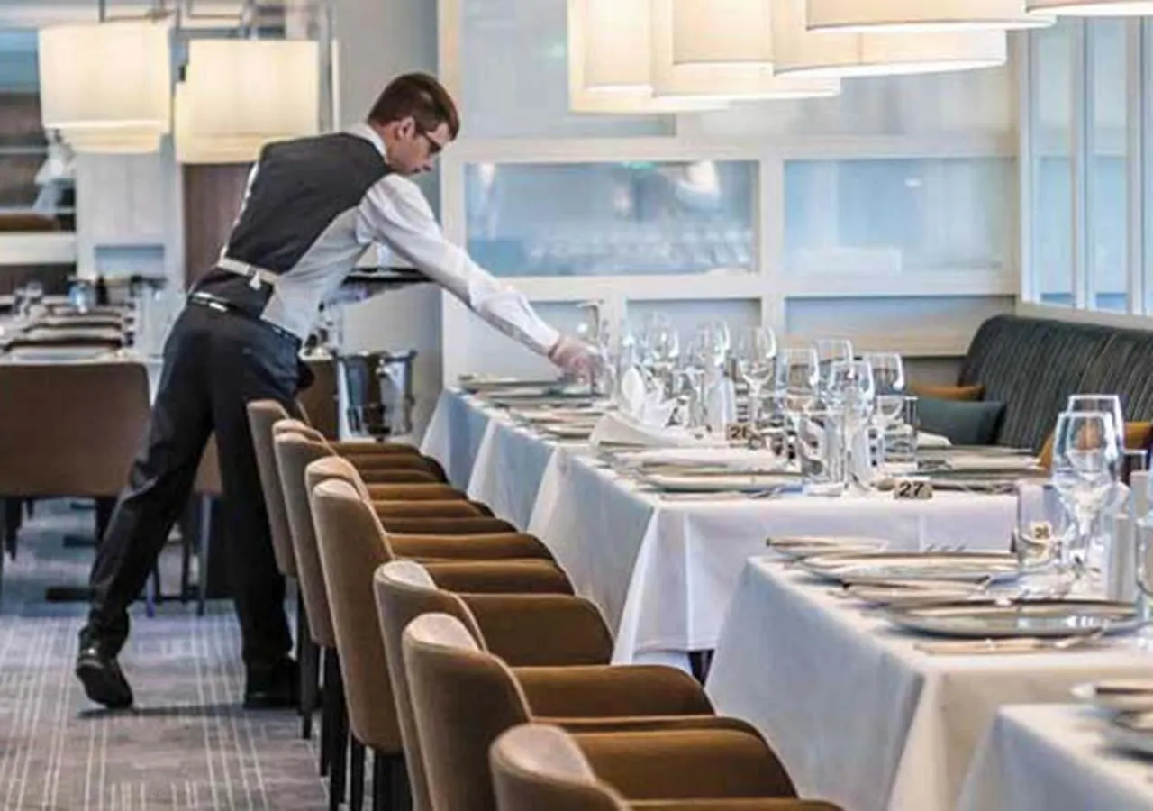 Hotelships Holland Kolín nad Rýnem